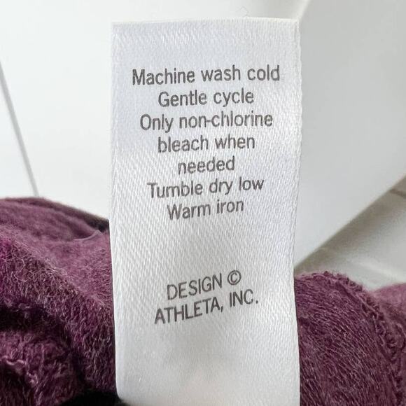 Athleta Inner Twist Wrap Front Hoodie in Chianti Heather Maroon Size Medium - Picture 9 of 9